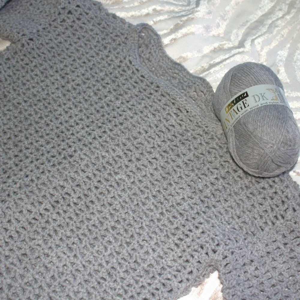 🧶Bizzybe Em's Lightweight Mesh Sweater - Picture 14 of 15